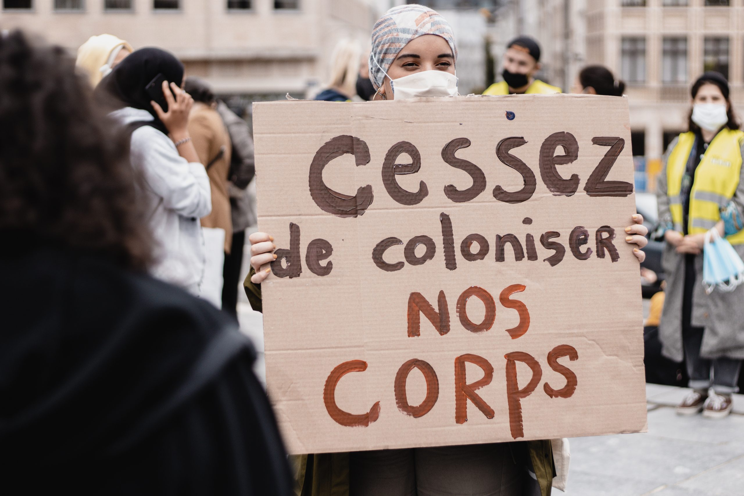 « Ne restez pas à votre place ! »